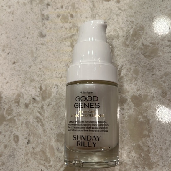 Sunday Riley Good Genes - Picture 3 of 3